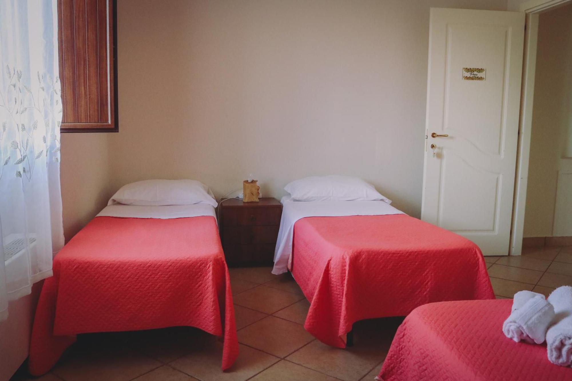 Ranch Simeto Hotel Paterno  Kamer foto
