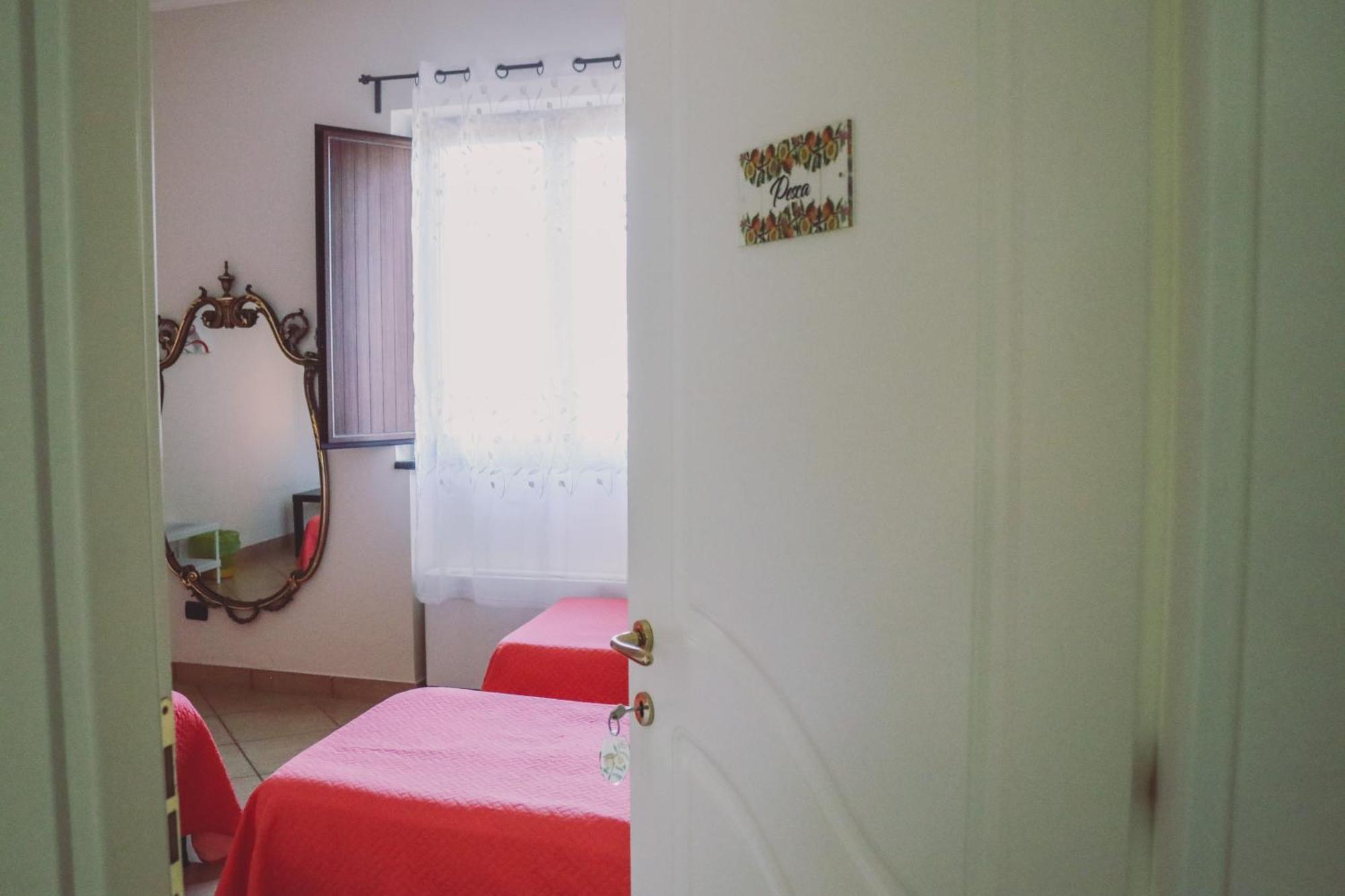 Ranch Simeto Hotel Paterno  Buitenkant foto